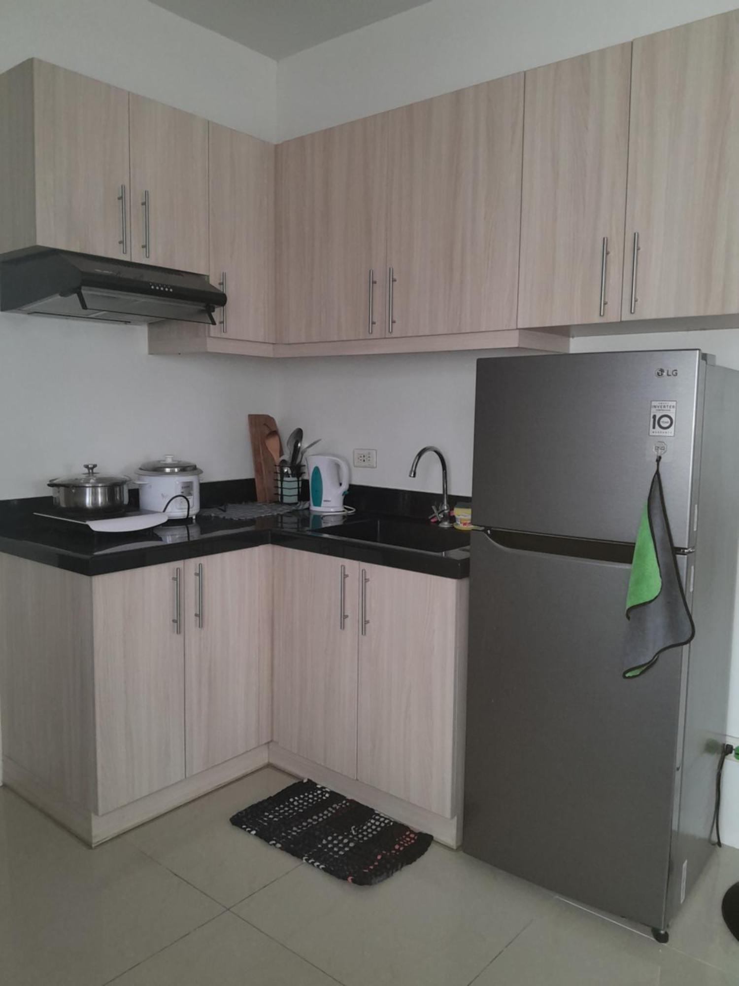 Brookridge Suites Cebu Stadt Zimmer foto